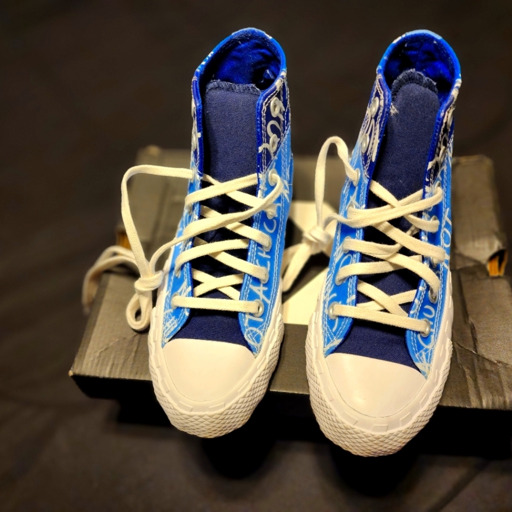Converse